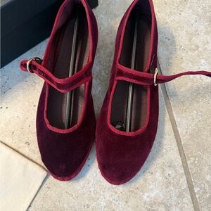 Flabelus Chic Burgundy Mary Jane Flats size 37 6,5